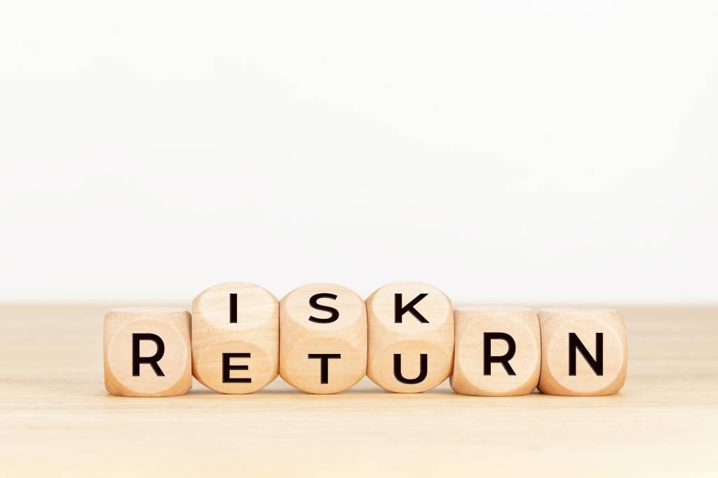 Risk Adjustment Services - VLMS Healthcare Risk Return concept